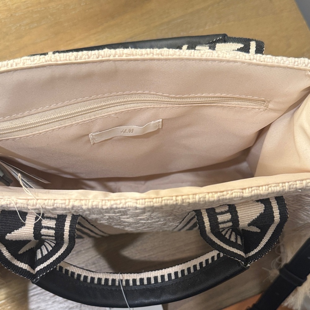 H&M Cream and Black Fringe Satchel - Picture 3 of 3